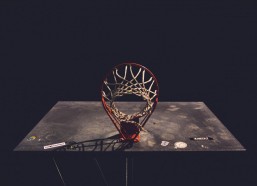 华体会线上入口：李刚仁巴黎状态回升引期待，欧冠首发机会日益明朗