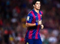 华体会线上入口：LCK霸权再临，深度解析S赛为何再度沦为韩国电竞的专属游戏