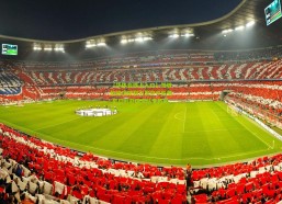 【华体会线上入口】驾驶舱玻璃破裂引发空中险情 尼日利亚国家队专机紧急安全降落