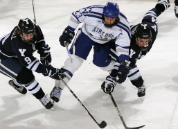 华体会入口：好莱坞携手绿茵传奇，顿涅茨克矿工漂泊史诗将登大银幕