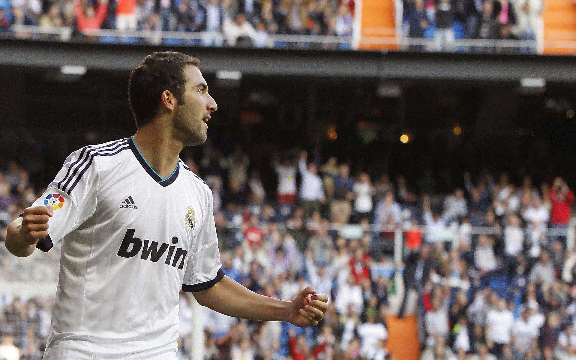 观察,荷兰前锋线进球乏力成常态,明年战术体系恐难革新